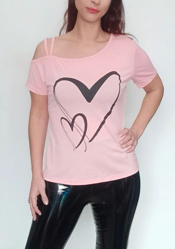 T-shirt épaule nue motif coeur romantique 38