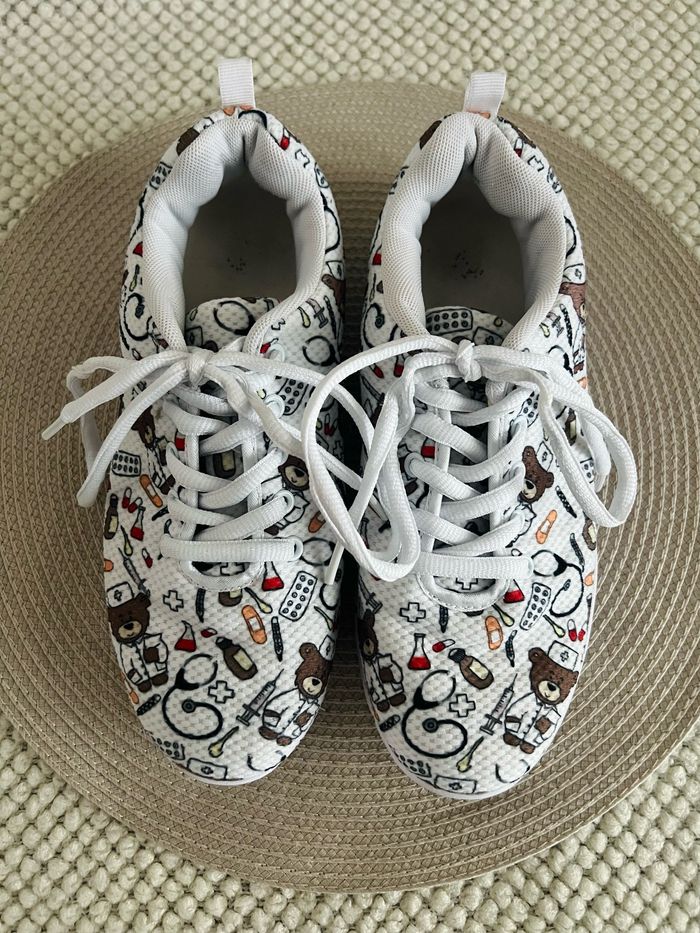Baskets motifs ours docteur taille 39 Chaqlin - photo numéro 2