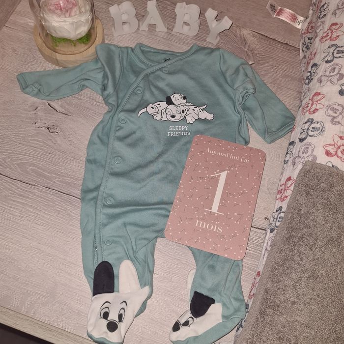 Pyjama 101 dalmatiens taille 56cm