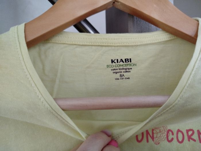 Tee-shirt jaune - photo numéro 4