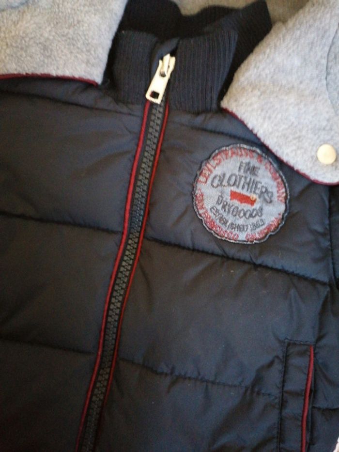 Veste Levi's 6 mois - photo numéro 3