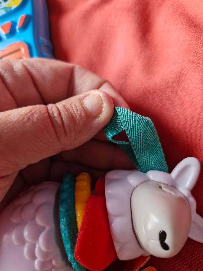 Jouets d'éveil Lama clic clac et Phone - photo numéro 4