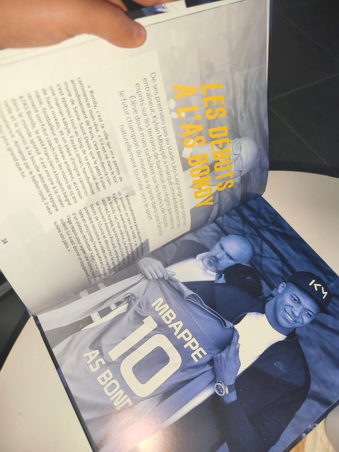 Livre Kylian Mbappe - photo numéro 2