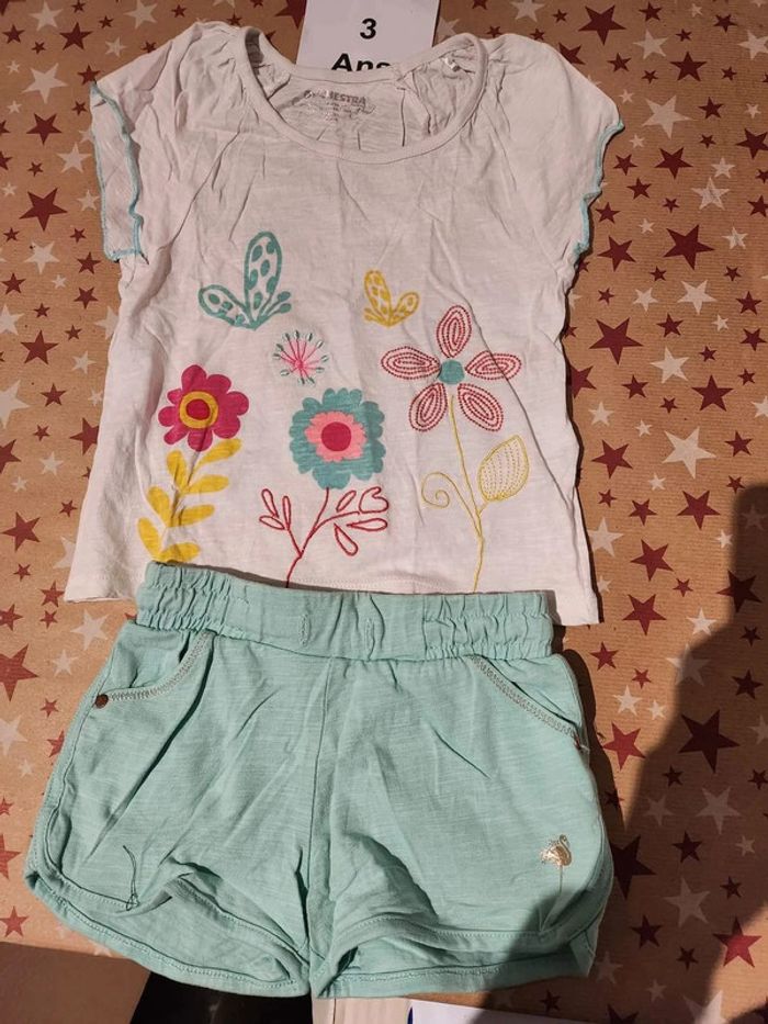 T-shirt et short 3 ans