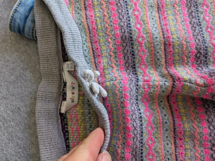 Lot de deux pantalons bébé 24 mois fille, était impeccable - photo numéro 2