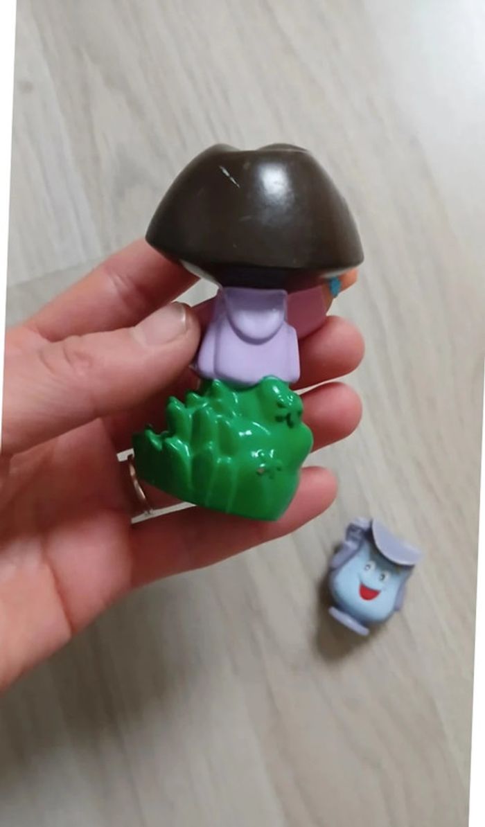 Lot de 2 figurines Dora - photo numéro 3