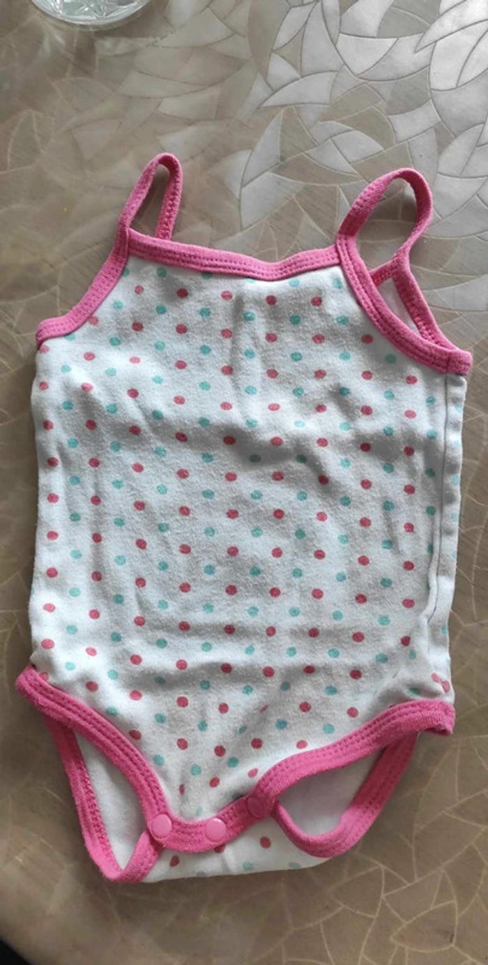 Bébé fille 3 mois - photo numéro 14
