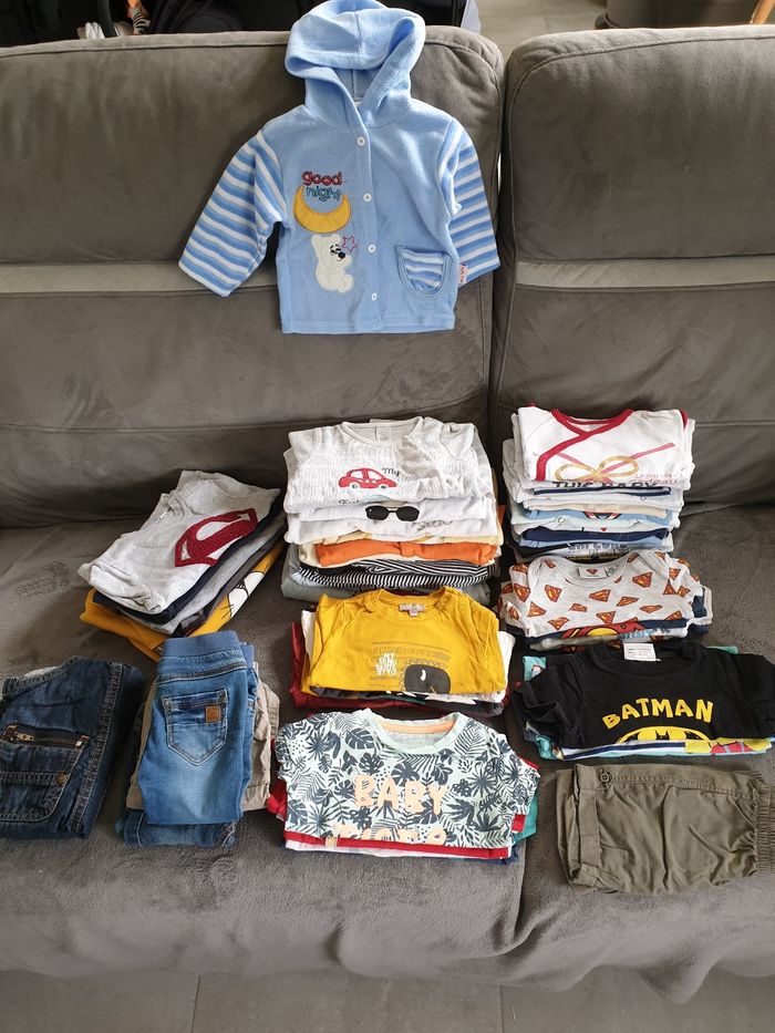 Lot vêtements bébé 6 mois