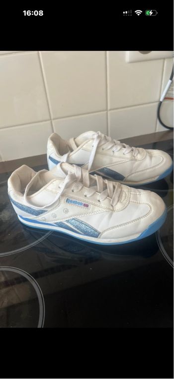 Baskets Reebok vintage blanches & bleues pailletées