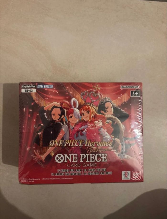 Display one piece eb03