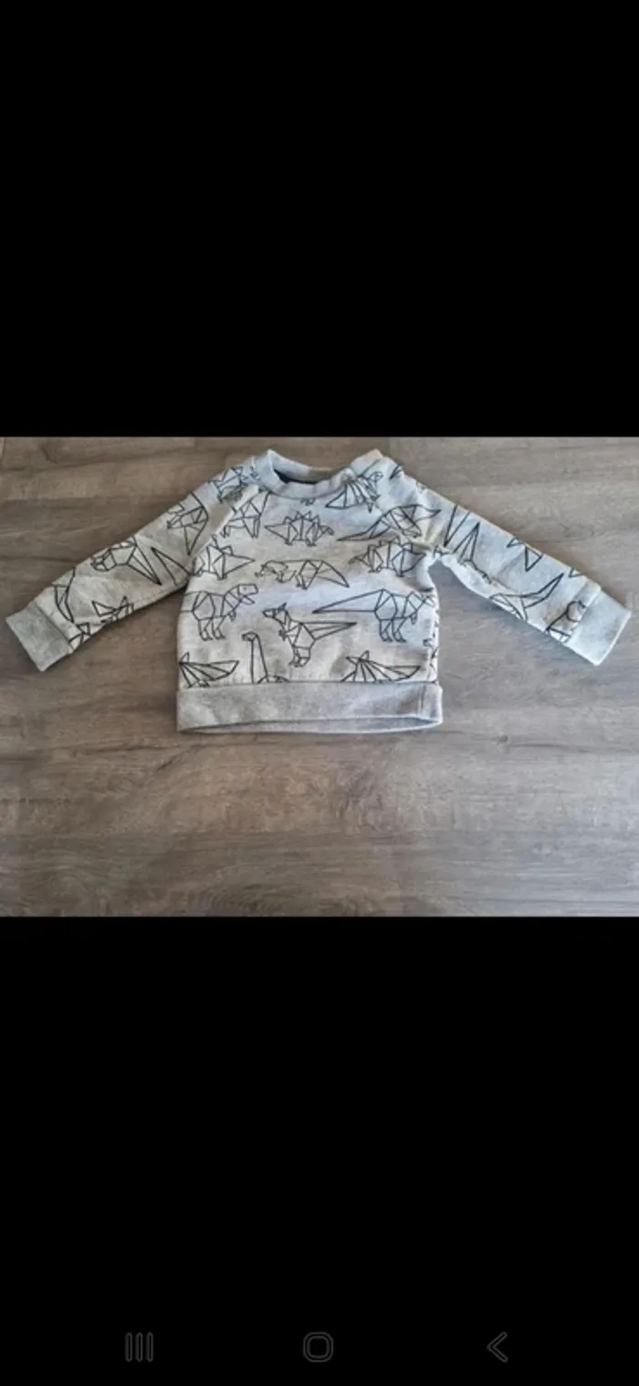 Pull gris