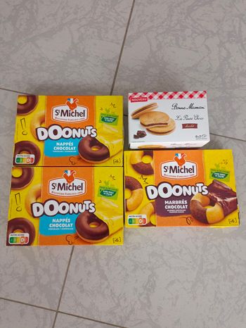 Lot de gâteaux