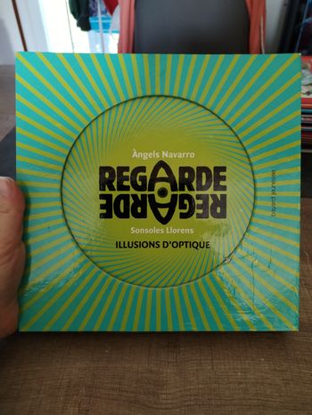 Livre des illusions d'optique 