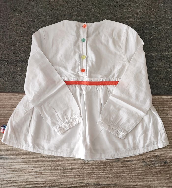 Blouse blanche - photo numéro 2