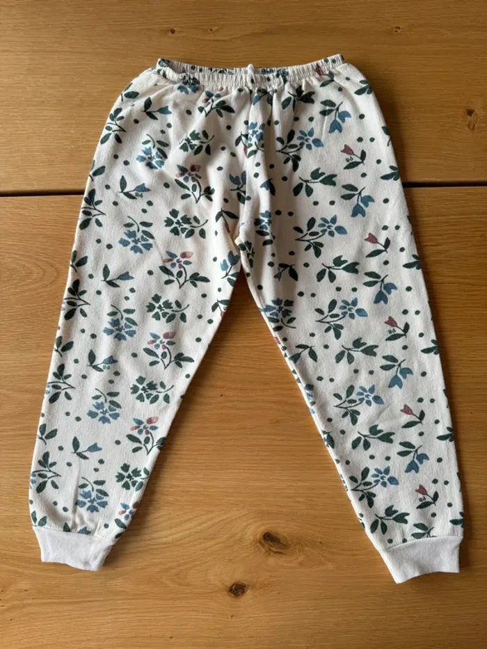 Pyjama 2 pieces en ML en molleton fond beige et fleurs vertes - Taille 4 Ans - photo numéro 11