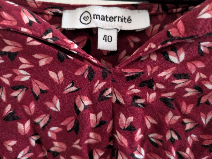 Robe bordeaux à motifs - photo numéro 2