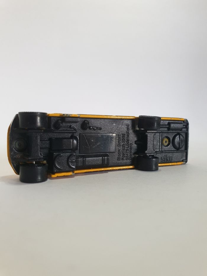 Siku School Bus US 🇩🇪 8,5 cm – Made in Germany – Bon état - photo numéro 10