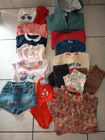 Lot 6 mois fille