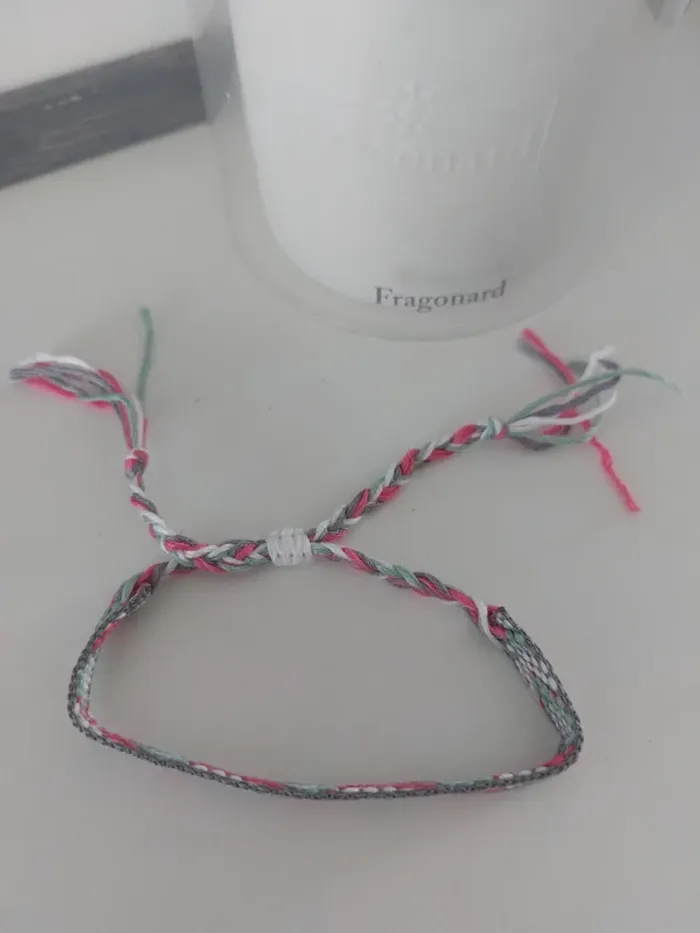 Bracelet tissé fine couleur grise - photo numéro 2