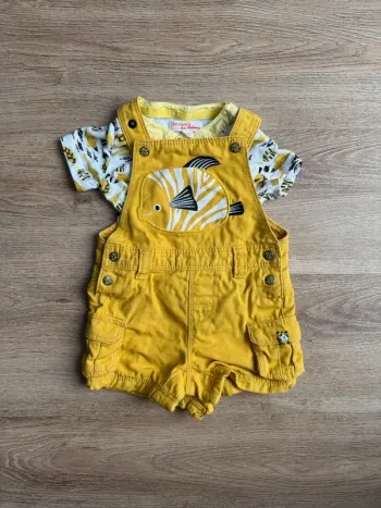 Ensemble du pareil au même dpam poisson jaune bébé garçon très bon état réduction lot t shirt