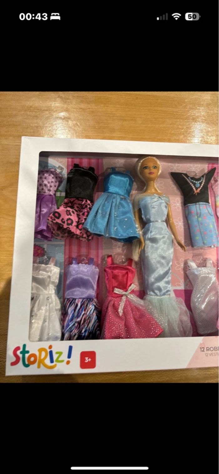 Poupée et accessoires - photo numéro 3