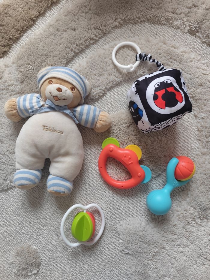 Lot jouets - photo numéro 9