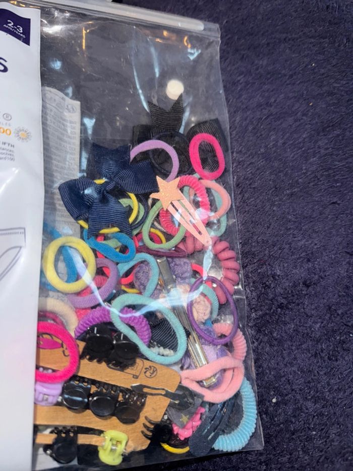 Lot élastique à cheveux / barrette petite fille - photo numéro 4