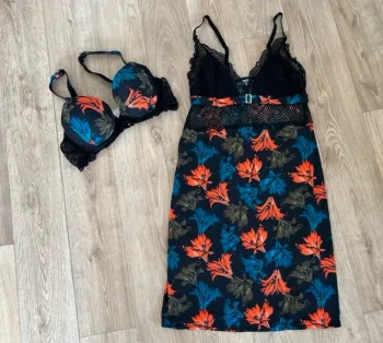 Morgan ensemble assortis nuisette 38/40 + Soutien-gorge 95 B.