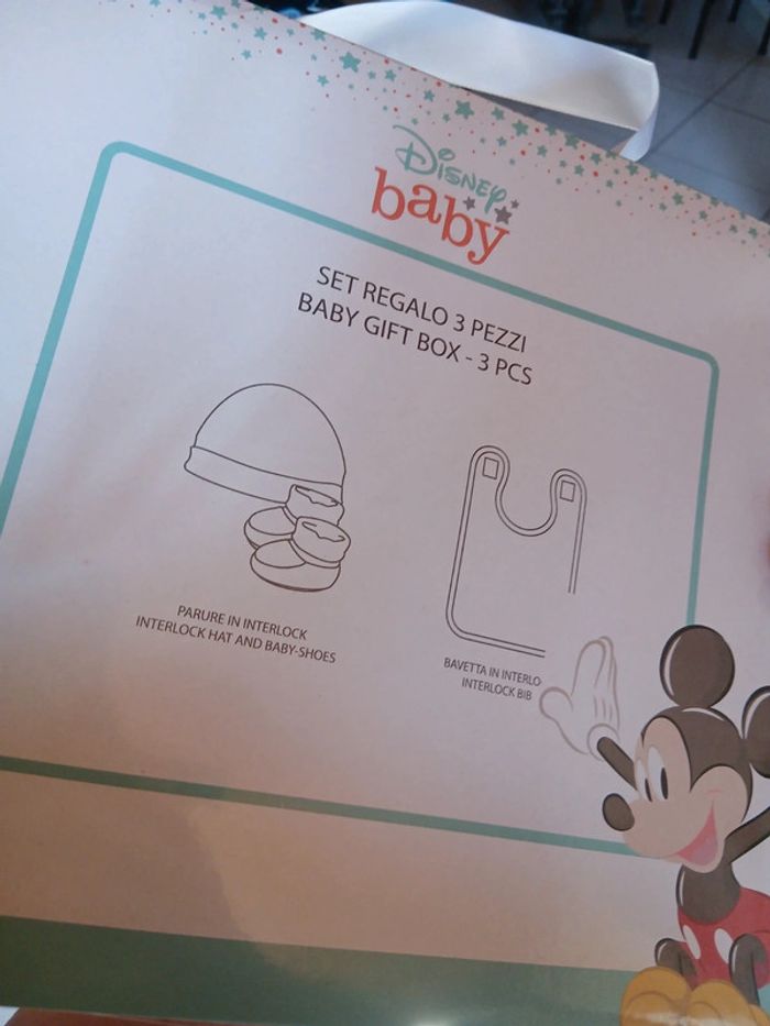 Coffret bébé neuf mickey - photo numéro 6