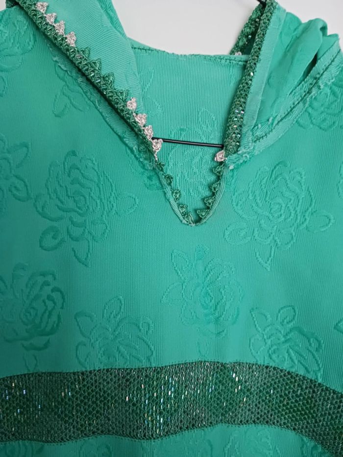 Robe avec capuche verte menthe taille L - photo numéro 3