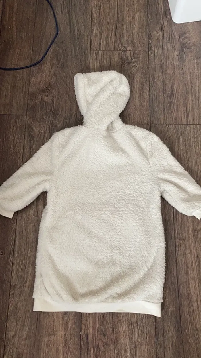 Pull blanc cassé long fille - photo numéro 2