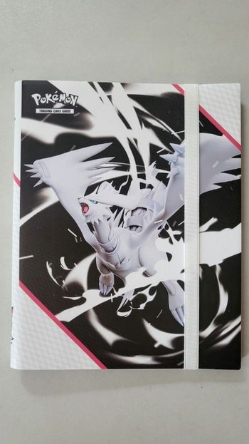 Classeur Pokémon flamme blanche