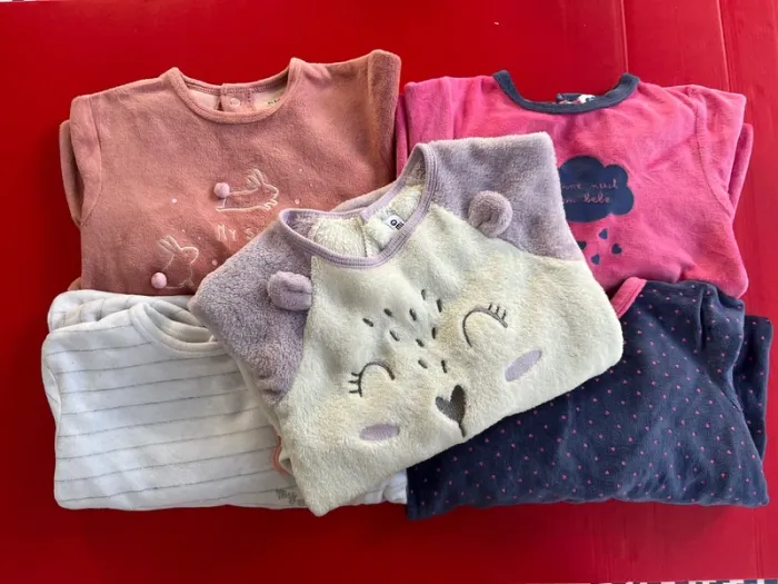 Pyjamas 24mois / 2 ans