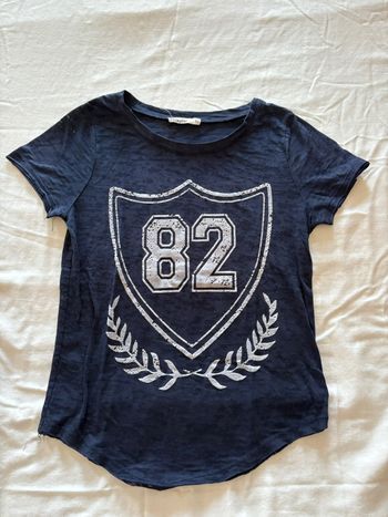 T-shirt bleu marine pour fille