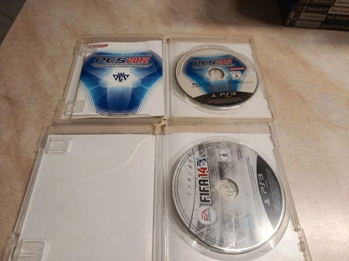 2 jeux PES et FIFA pour ps3 - photo numéro 3