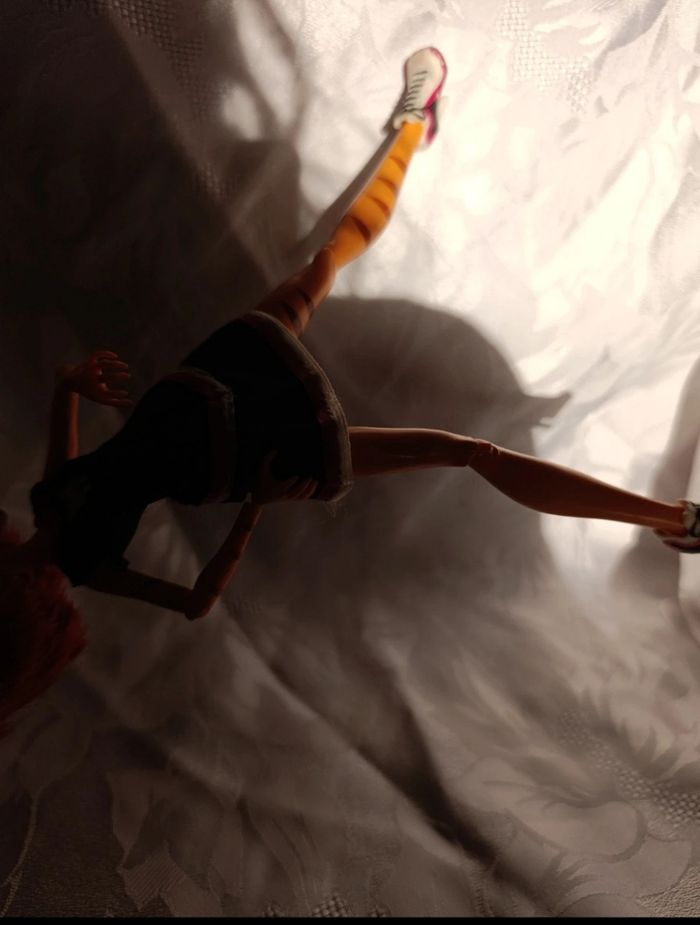 Toralei stripe fearleading pom-pom girl - photo numéro 8