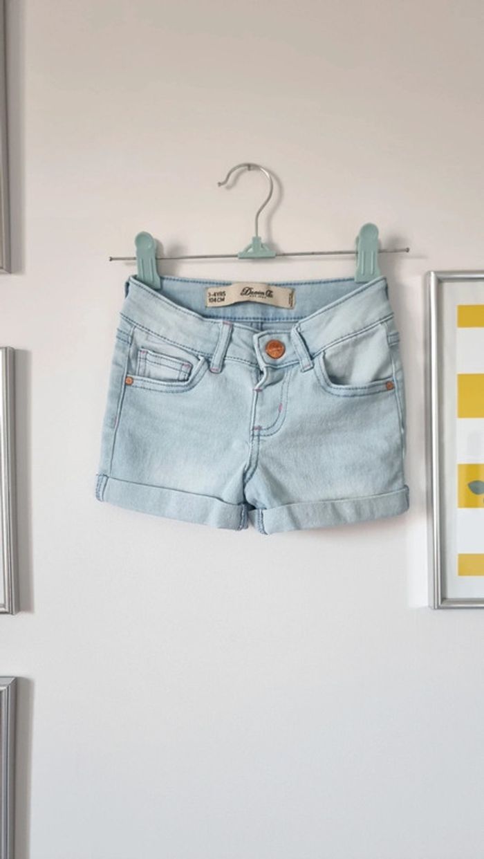 Short denim co 1969 taille 3-4ans - photo numéro 2