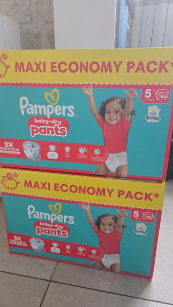Couches pampers pants taille 5