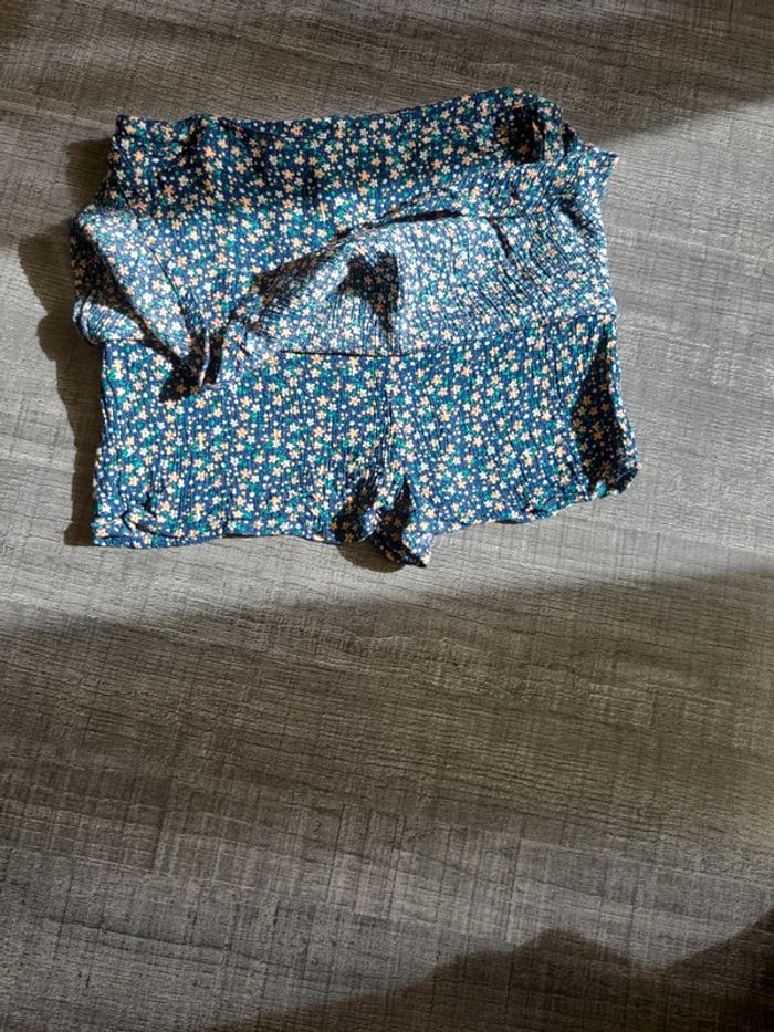 Jupe short - photo numéro 3