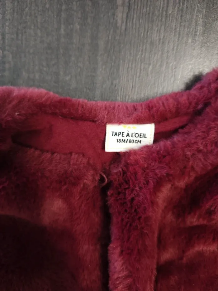 Lot 2 vestes sans manches fourrures toutes douces - photo numéro 3