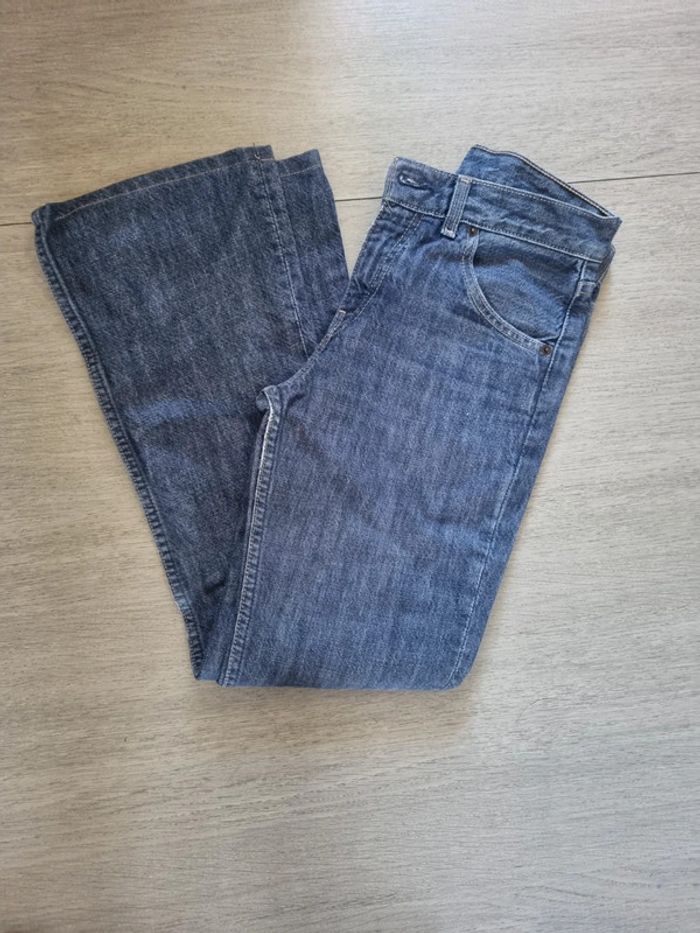 Jean Levis femme