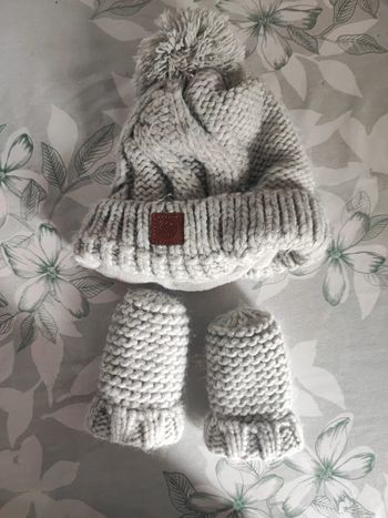 Bonnet et moufles