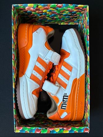 Baskets Adidas forum low orange édition limitée m&m’s pointure 41 comme neuves