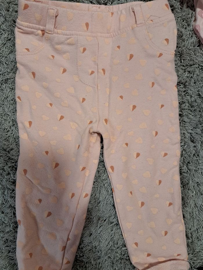 Lot Pantalons fille 12 mois - photo numéro 7