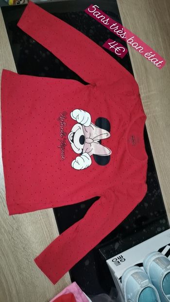 T-shirt manche longue C&A 5ans