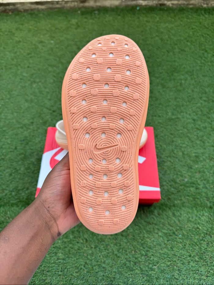 Nike ReactX Rejuven8 - photo numéro 4