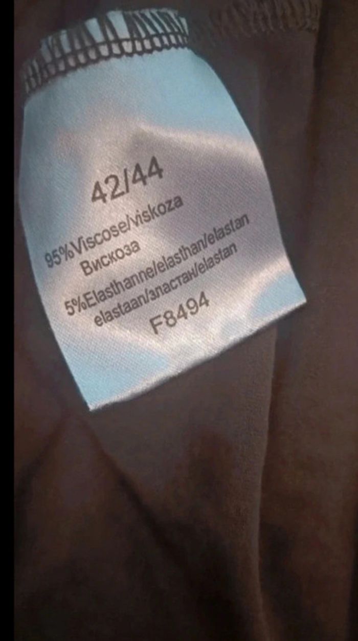 T-shirt 42 44 - photo numéro 4