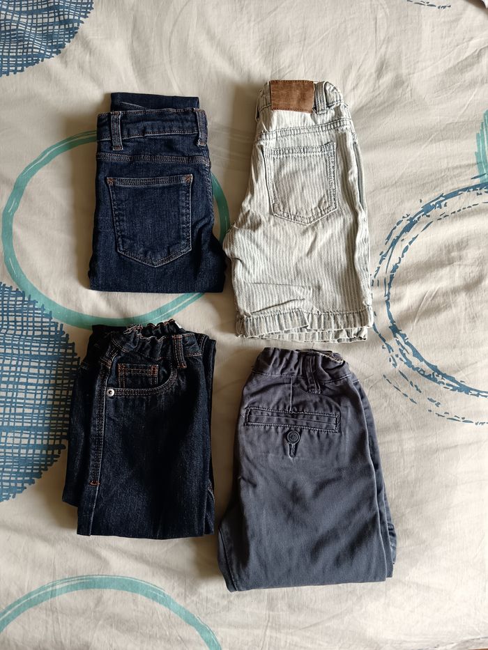 Lot pantalon garçon 7 ans