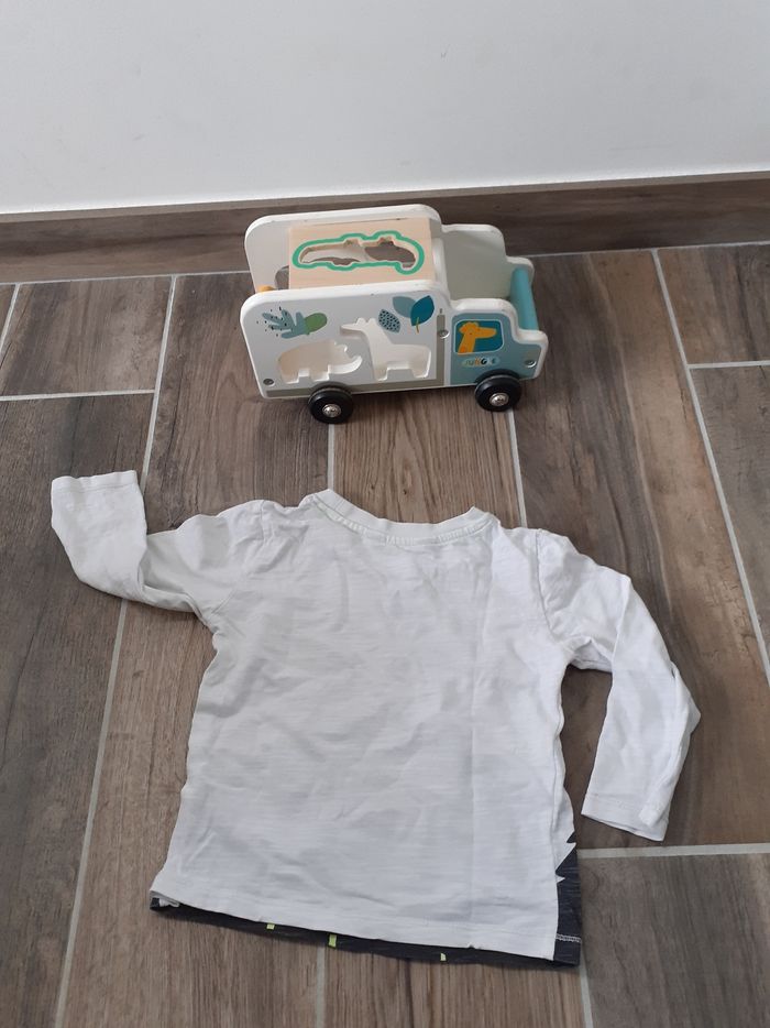 Tee-shirt - photo numéro 3