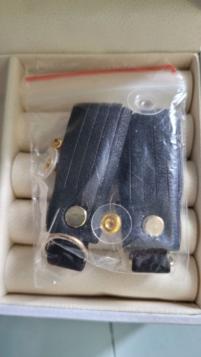 Lots de fermoir boucles d'oreilles et décoration de sac - photo numéro 3